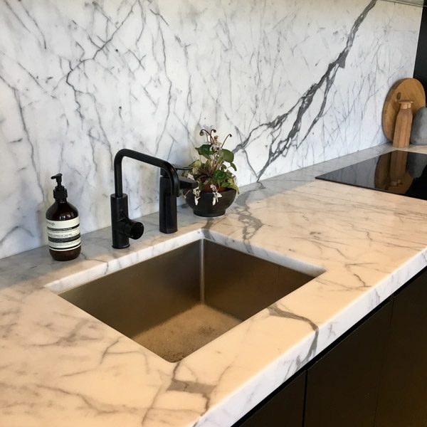 stone splashback