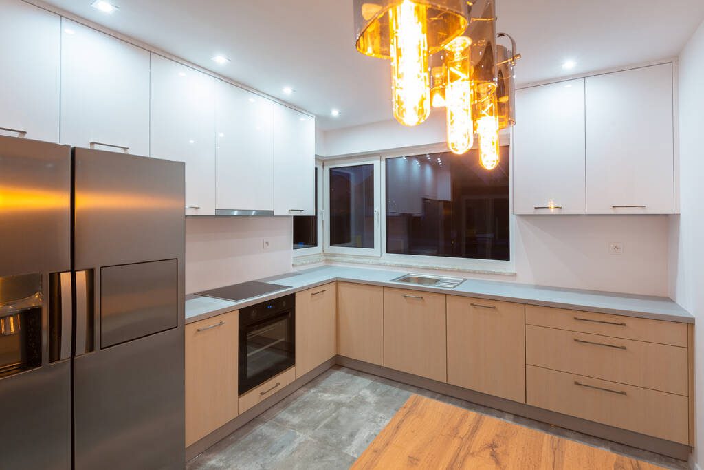 Polyurethane vs Laminate for Kitchen Doors and Panels